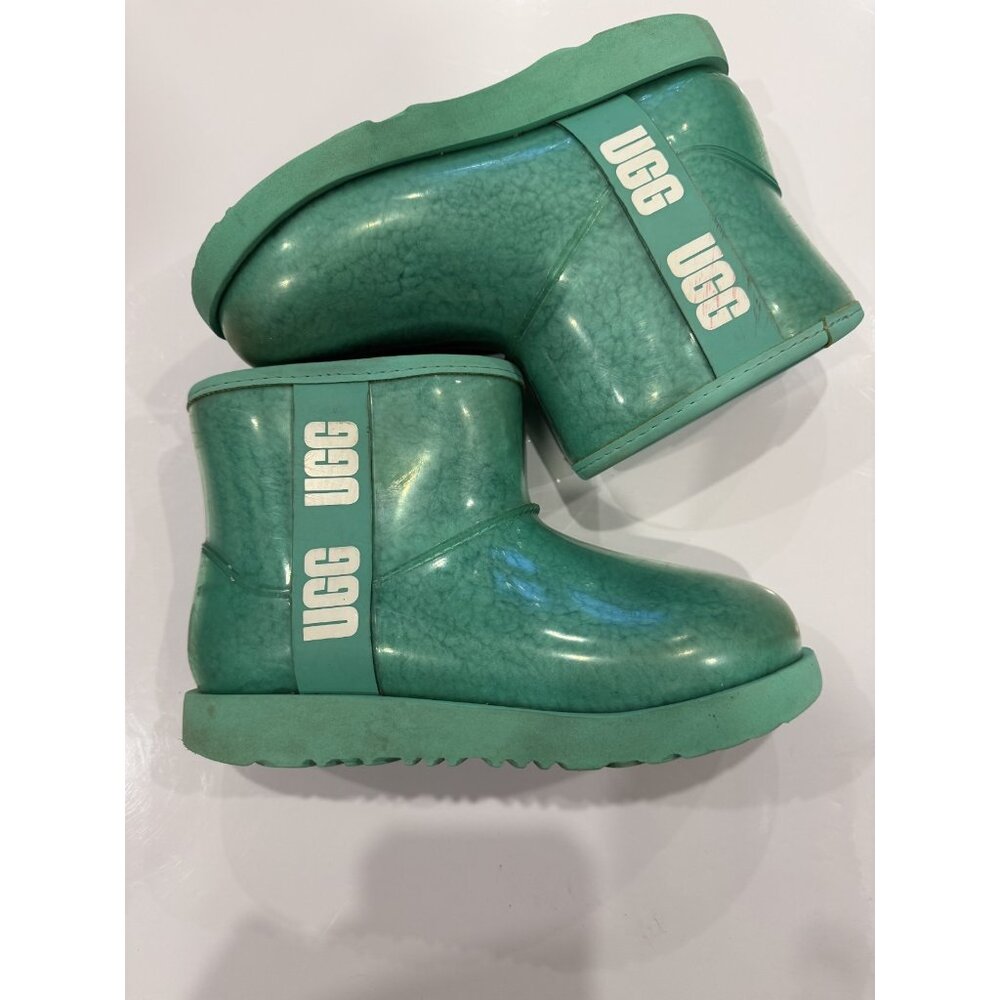 UGG Classic Clear Mini II GREEN  Waterproof Snow Boots 1112386K Kids 2